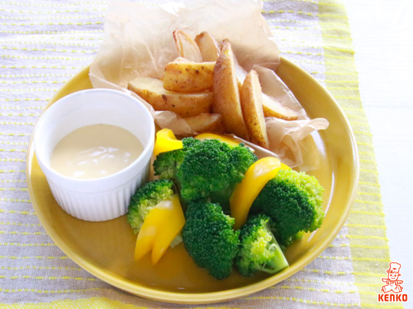フライドポテトと野菜のディップ アリオリ風ソース