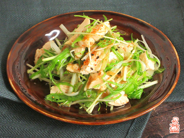 蒸し鶏と水菜の中華マリネ