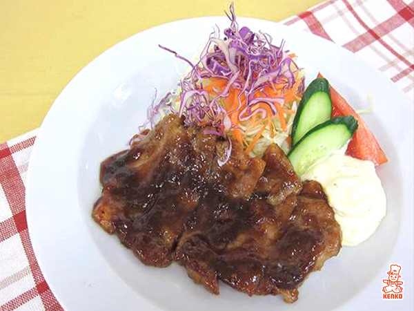豚の照り焼き タルタルソース添え