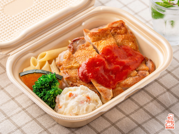 グリルチキンのおかず盛り合わせプレート
