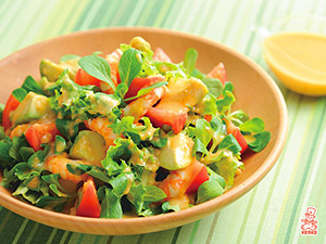 海老と野菜のグリーンフリルサラダ