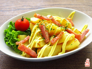 レモン風味の焼きポテトサラダ