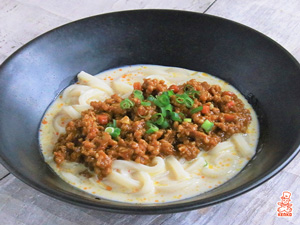 冷やし豆乳キーマカレーうどん