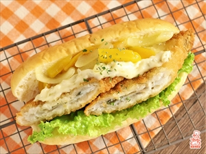 魚フライサンド　タルタルソース＆イエローマリネ